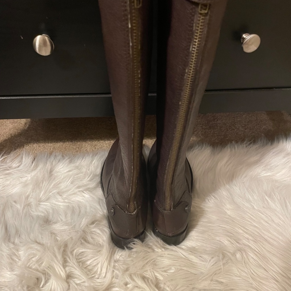 FRYE Women's Melissa Button Back Zip - Picture 2 of 11